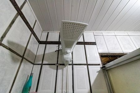 Casa à venda com 140m², 3 quartos e 3 vagas Casa à venda com 140m², 3 quartos e 3 vagasBanheiro 1