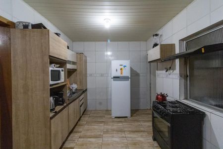 Casa à venda com 140m², 3 quartos e 3 vagas Casa à venda com 140m², 3 quartos e 3 vagasCozinha
