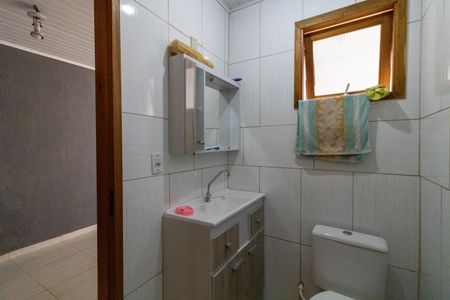 Casa à venda com 140m², 3 quartos e 3 vagas Casa à venda com 140m², 3 quartos e 3 vagasBanheiro 2