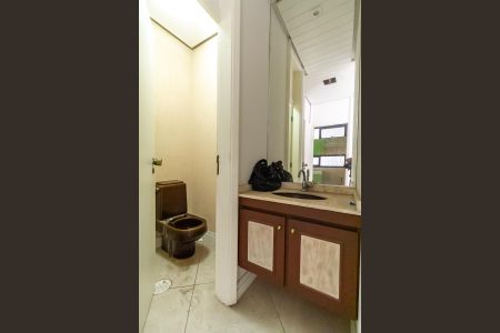 Apartamento para alugar com 373m², 3 quartos e 4 vagas Apartamento para alugar com 373m², 3 quartos e 4 vagasLavabo