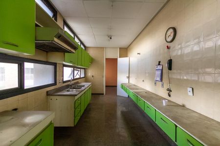 Apartamento para alugar com 373m², 3 quartos e 4 vagas Apartamento para alugar com 373m², 3 quartos e 4 vagasCozinha