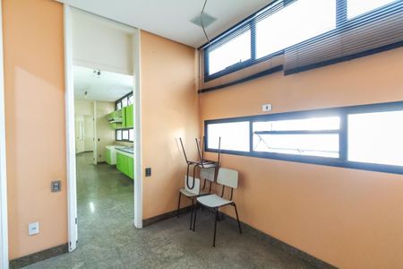 Apartamento para alugar com 373m², 3 quartos e 4 vagas Apartamento para alugar com 373m², 3 quartos e 4 vagasEscritório