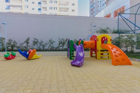 Apartamento para alugar com 62m², 2 quartos e 1 vaga Apartamento para alugar com 62m², 2 quartos e 1 vagaÁrea comum - Playground