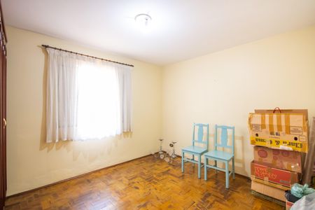 Casa à venda com 180m², 2 quartos e 3 vagas Casa à venda com 180m², 2 quartos e 3 vagasQuarto 1