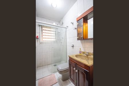 Casa à venda com 180m², 2 quartos e 3 vagas Casa à venda com 180m², 2 quartos e 3 vagasBanheiro