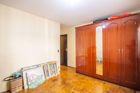 Casa à venda com 180m², 2 quartos e 3 vagas Casa à venda com 180m², 2 quartos e 3 vagasQuarto 1