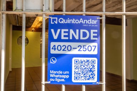Casa à venda com 180m², 2 quartos e 3 vagas Casa à venda com 180m², 2 quartos e 3 vagasPlaca