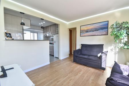 Sala de apartamento para alugar com 2 quartos, 56m² em Vila Monumento, São Paulo