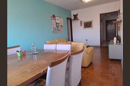 Apartamento à venda com 115m², 2 quartos e sem vaga