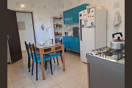 Apartamento à venda com 115m², 2 quartos e sem vaga