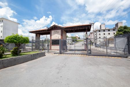 Apartamento à venda com 49m², 2 quartos e 1 vaga Apartamento à venda com 49m², 2 quartos e 1 vagaFachada