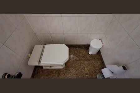 Casa à venda com 280m², 4 quartos e 2 vagas Casa à venda com 280m², 4 quartos e 2 vagasLavabo Sala