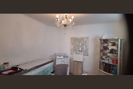 Casa à venda com 280m², 4 quartos e 2 vagas Casa à venda com 280m², 4 quartos e 2 vagasCopa