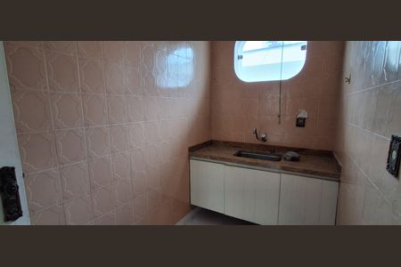 Casa à venda com 280m², 4 quartos e 2 vagas Casa à venda com 280m², 4 quartos e 2 vagasÁrea comum - Cozinha salão