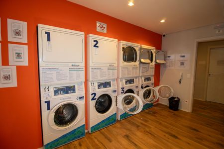 Apartamento à venda com 44m², 2 quartos e 1 vaga Apartamento à venda com 44m², 2 quartos e 1 vagaLavanderia