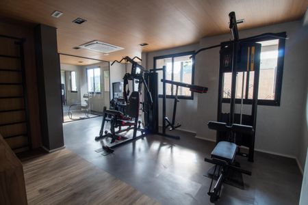 Apartamento à venda com 44m², 2 quartos e 1 vaga Apartamento à venda com 44m², 2 quartos e 1 vagaÁrea comum - Academia