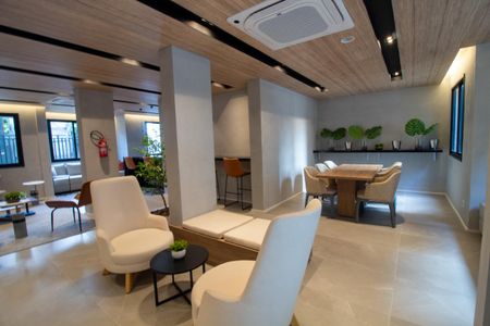 Apartamento à venda com 44m², 2 quartos e 1 vaga Apartamento à venda com 44m², 2 quartos e 1 vagaÁrea comum - Salão de festas