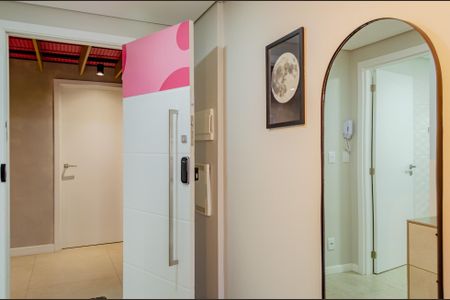 Studio para alugar com 39m², 1 quarto e 1 vaga Studio para alugar com 39m², 1 quarto e 1 vagaHall de Entrada