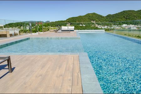 Studio para alugar com 39m², 1 quarto e 1 vaga Studio para alugar com 39m², 1 quarto e 1 vagaPiscina