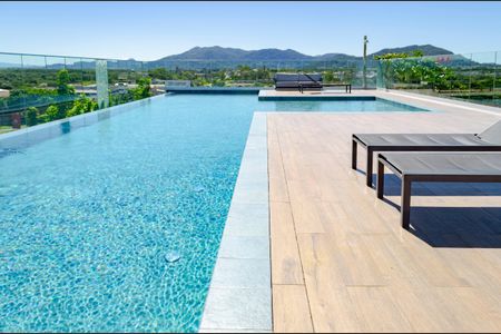 Studio para alugar com 39m², 1 quarto e 1 vaga Studio para alugar com 39m², 1 quarto e 1 vagaPiscina