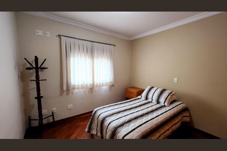 Apartamento à venda com 170m², 4 quartos e 3 vagas Apartamento à venda com 170m², 4 quartos e 3 vagasQuarto 2