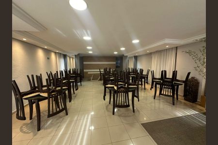 Apartamento à venda com 170m², 4 quartos e 3 vagas Apartamento à venda com 170m², 4 quartos e 3 vagasÁrea comum - Salão de festas