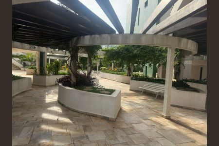 Apartamento à venda com 170m², 4 quartos e 3 vagas Apartamento à venda com 170m², 4 quartos e 3 vagasÁrea gourmet