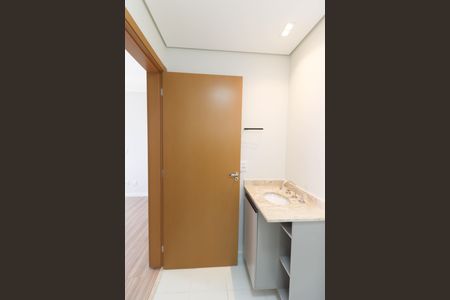 Apartamento à venda com 77m², 3 quartos e 2 vagas Apartamento à venda com 77m², 3 quartos e 2 vagasBanheira da Suíte