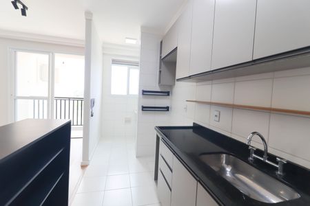 Apartamento à venda com 77m², 3 quartos e 2 vagas Apartamento à venda com 77m², 3 quartos e 2 vagasCozinha
