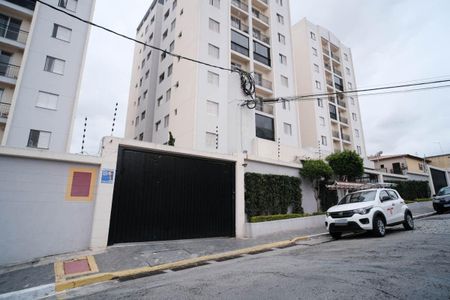Apartamento para alugar com 60m², 2 quartos e 1 vaga Apartamento para alugar com 60m², 2 quartos e 1 vagaFachada