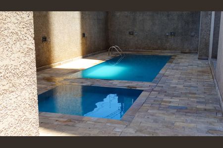Apartamento à venda com 58m², 3 quartos e 2 vagas Apartamento à venda com 58m², 3 quartos e 2 vagasÁrea comum - Piscina