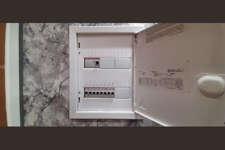 Apartamento à venda com 58m², 3 quartos e 2 vagas Apartamento à venda com 58m², 3 quartos e 2 vagasQuadro de Luz