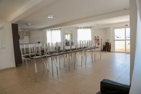 Apartamento à venda com 58m², 3 quartos e 2 vagas Apartamento à venda com 58m², 3 quartos e 2 vagasÁrea comum - Salão de festas