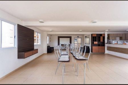 Apartamento à venda com 58m², 3 quartos e 2 vagas Apartamento à venda com 58m², 3 quartos e 2 vagasÁrea comum - Salão de festas