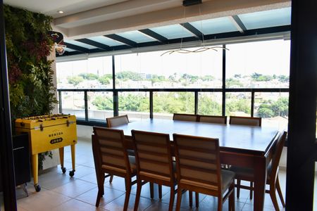 Apartamento à venda com 84m², 2 quartos e 1 vaga Apartamento à venda com 84m², 2 quartos e 1 vagaSacada