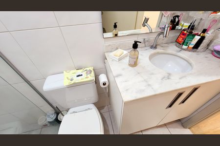 Apartamento à venda com 100m², 3 quartos e 2 vagas Apartamento à venda com 100m², 3 quartos e 2 vagasBanheiro