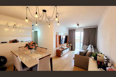 Apartamento à venda com 100m², 3 quartos e 2 vagas Apartamento à venda com 100m², 3 quartos e 2 vagasSala