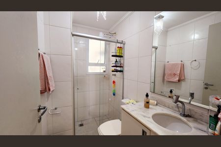 Apartamento à venda com 100m², 3 quartos e 2 vagas Apartamento à venda com 100m², 3 quartos e 2 vagasBanheiro