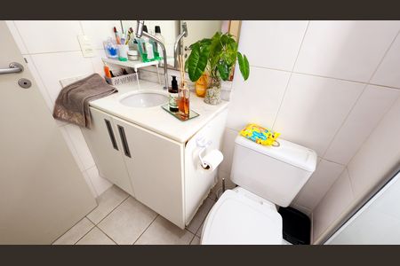 Apartamento à venda com 100m², 3 quartos e 2 vagas Apartamento à venda com 100m², 3 quartos e 2 vagasBanheiro da Suíte