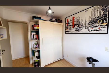 Apartamento à venda com 100m², 3 quartos e 2 vagas Apartamento à venda com 100m², 3 quartos e 2 vagasQuarto 2