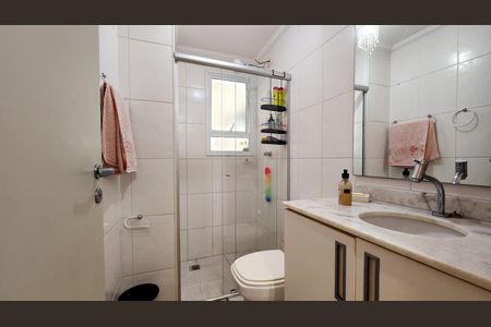 Apartamento à venda com 100m², 3 quartos e 2 vagas Apartamento à venda com 100m², 3 quartos e 2 vagasBanheiro