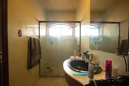 Casa para alugar com 700m², 6 quartos e 8 vagas Casa para alugar com 700m², 6 quartos e 8 vagasBanheiro Suíte 4