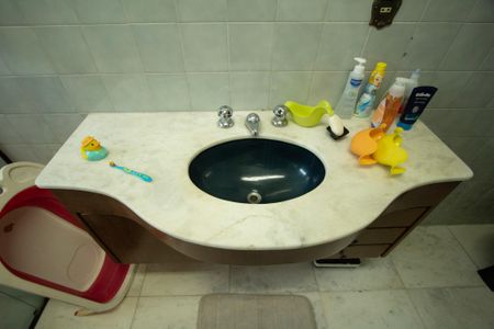 Casa para alugar com 700m², 6 quartos e 8 vagas Casa para alugar com 700m², 6 quartos e 8 vagasBanheiro Suíte 1