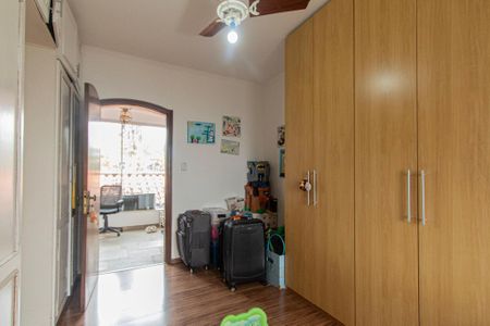 Casa para alugar com 700m², 6 quartos e 8 vagas Casa para alugar com 700m², 6 quartos e 8 vagasSuíte 3