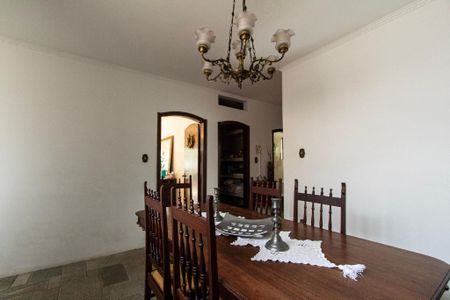 Casa para alugar com 700m², 6 quartos e 8 vagas Casa para alugar com 700m², 6 quartos e 8 vagasSala de Jantar
