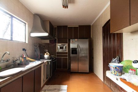 Casa para alugar com 700m², 6 quartos e 8 vagas Casa para alugar com 700m², 6 quartos e 8 vagasCozinha