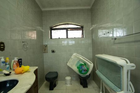 Casa para alugar com 700m², 6 quartos e 8 vagas Casa para alugar com 700m², 6 quartos e 8 vagasBanheiro Suíte 1