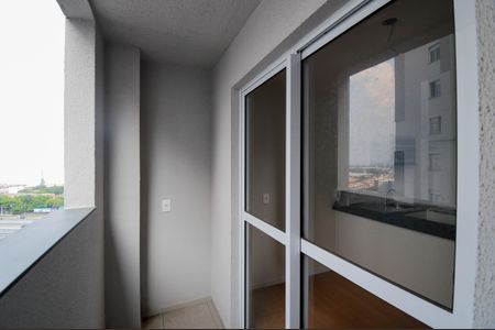 Apartamento para alugar com 28m², 1 quarto e sem vaga Apartamento para alugar com 28m², 1 quarto e sem vagaVaranda da Sala/Cozinha
