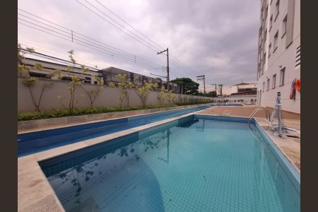 Apartamento para alugar com 28m², 1 quarto e sem vaga Apartamento para alugar com 28m², 1 quarto e sem vagaÁrea comum - Piscina