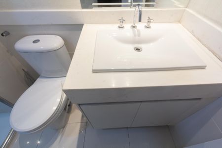 Apartamento para alugar com 61m², 1 quarto e 1 vaga Apartamento para alugar com 61m², 1 quarto e 1 vagaBanheiro da Suíte